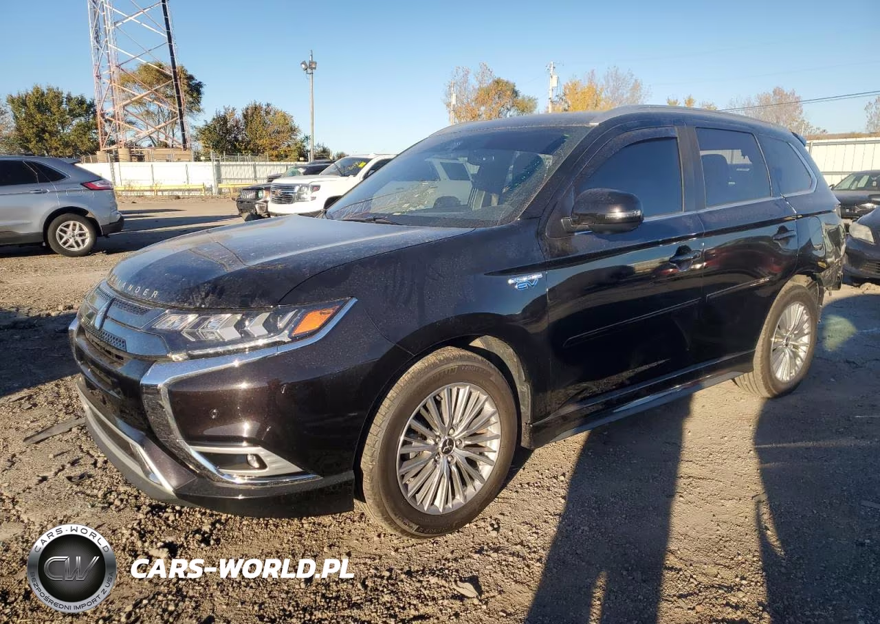2020 Mitsubishi Outlander Sel