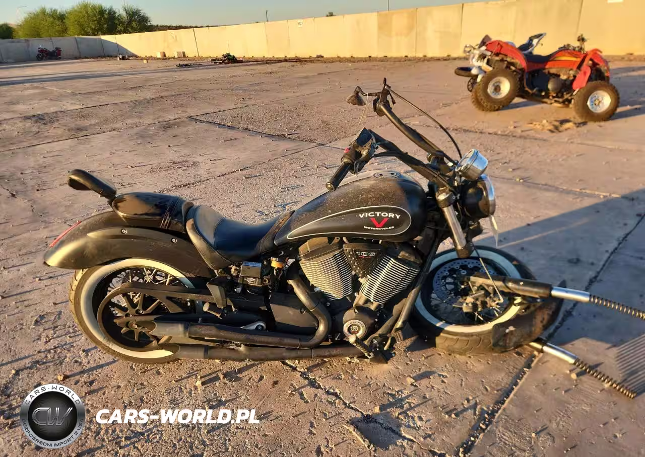 2015 Victory Motorcycles High-Ball