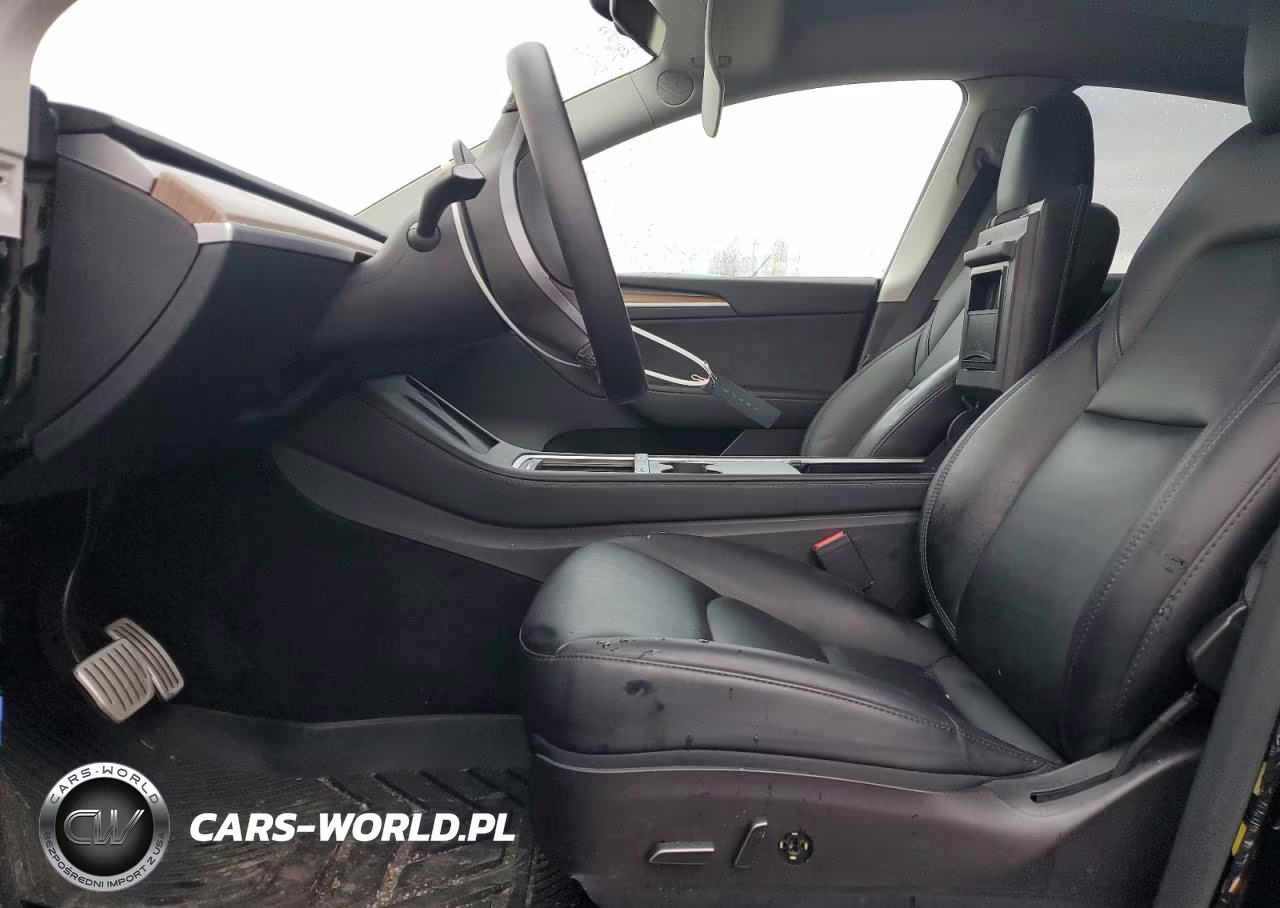 2023 Tesla Model Y VIN:7SAYGDEF3PF596738 - 7