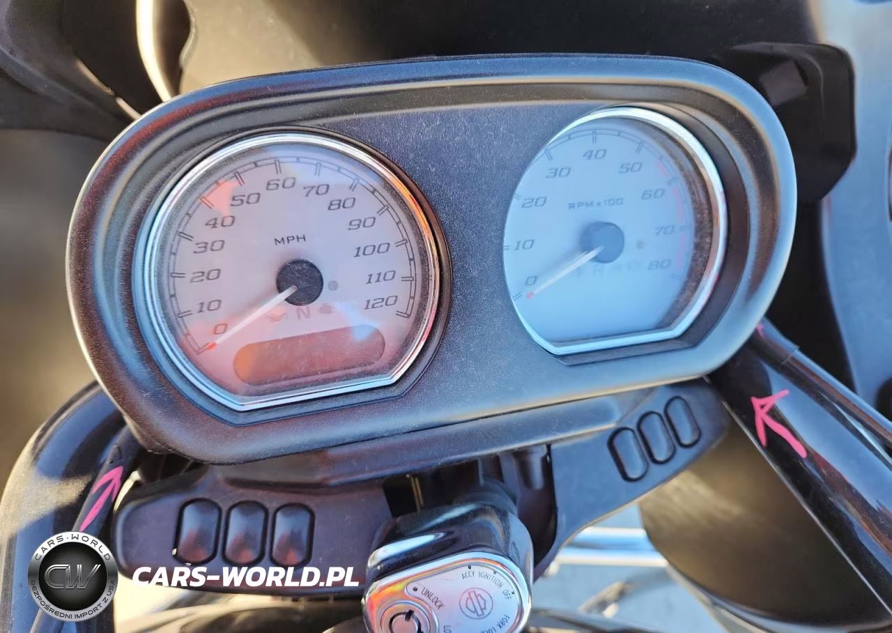 2017 Harley Davidson Fltrx Road Glide VIN:1HD1KHC33HB696046 - 7
