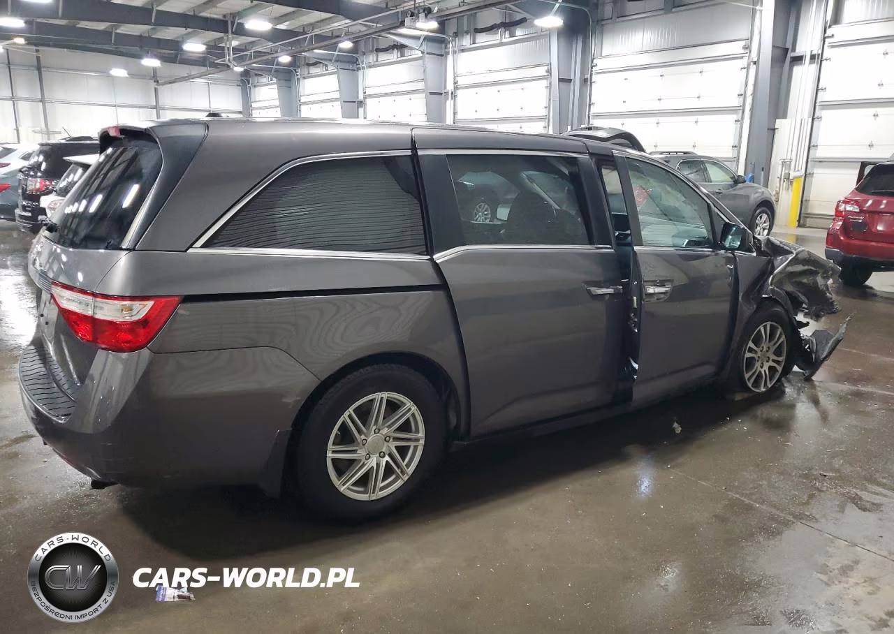 2013 Honda Odyssey Exl VIN:5FNRL5H68DB033162 - 3