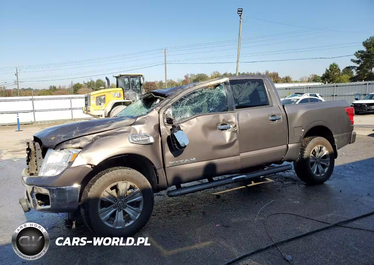 2017 Nissan Titan Sv