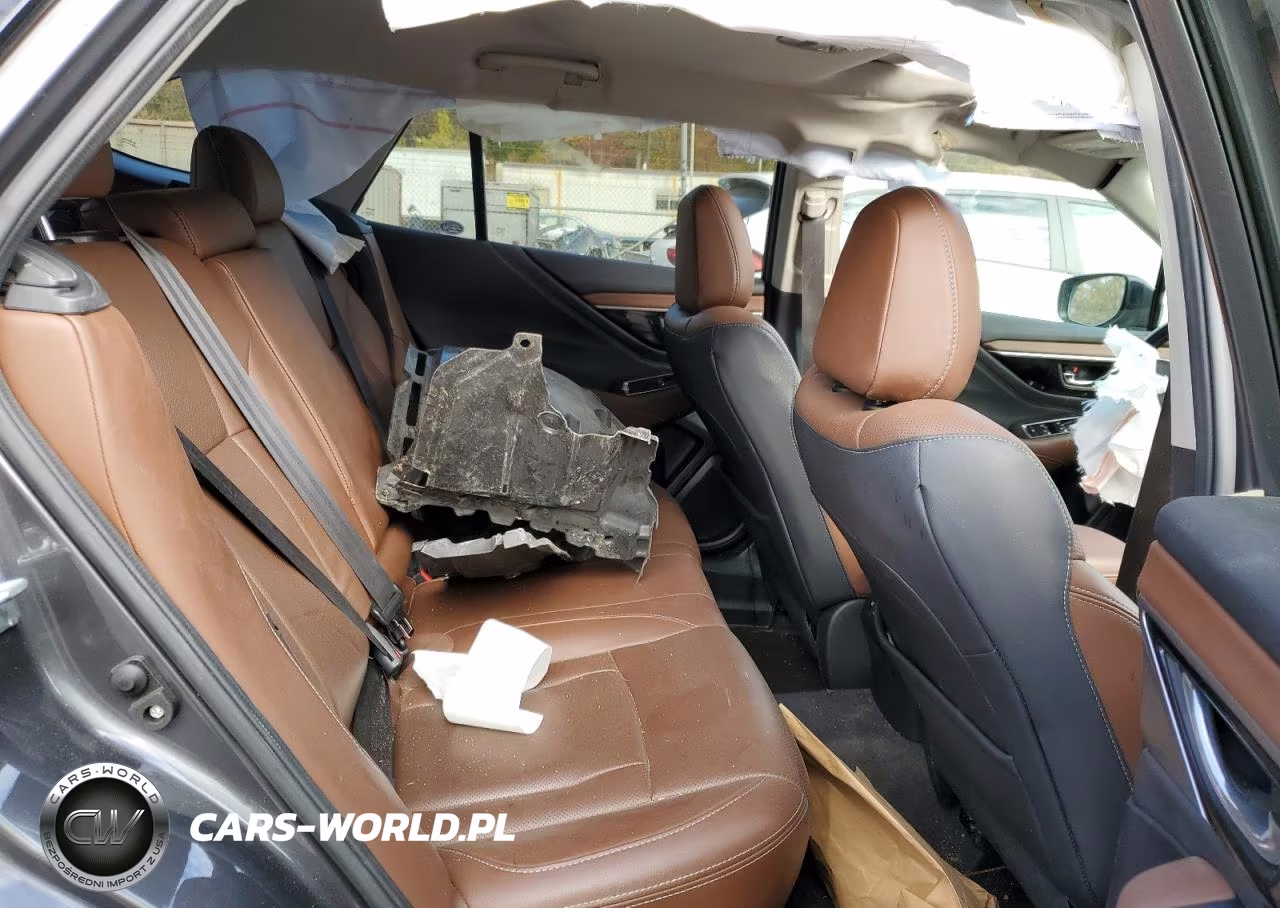 2021 Subaru Outback Touring VIN:4S4BTAPC8M3189728 - 10