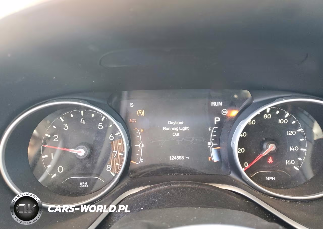 2018 Jeep Compass Limited VIN:3C4NJDCB0JT330636 - 9