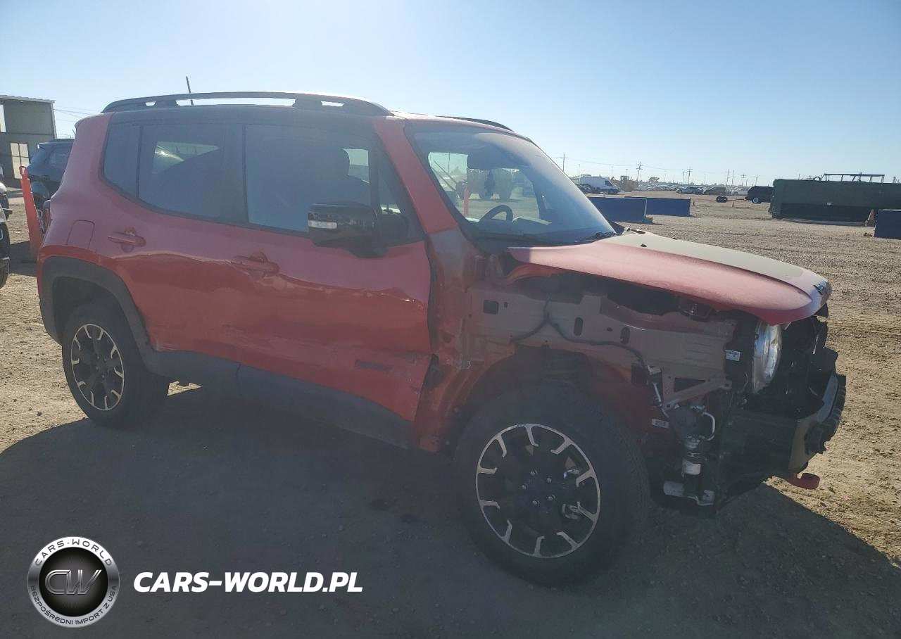 2023 Jeep Renegade Trailhawk VIN:ZACNJDC13PPP73402 - 4