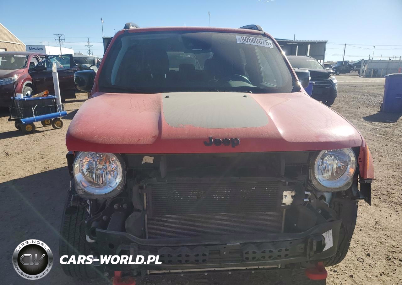 2023 Jeep Renegade Trailhawk VIN:ZACNJDC13PPP73402 - 5