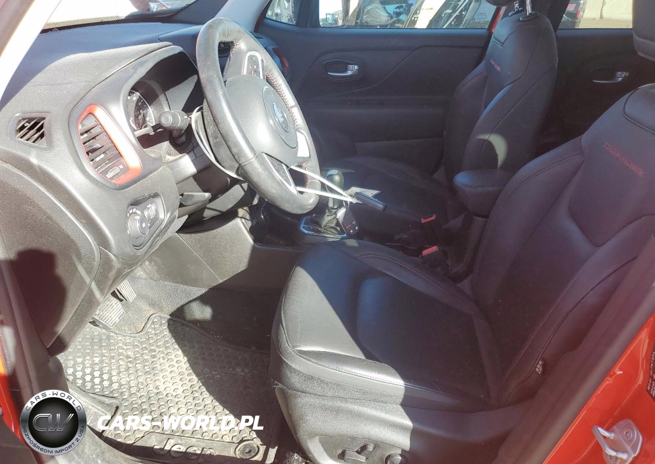 2023 Jeep Renegade Trailhawk VIN:ZACNJDC13PPP73402 - 7