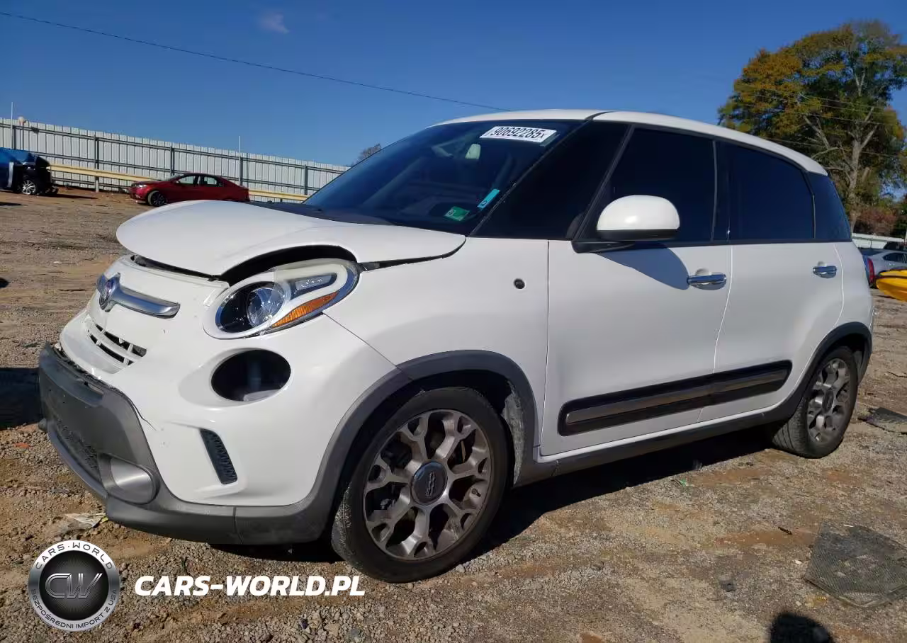 2014 Fiat 500L Trekking
