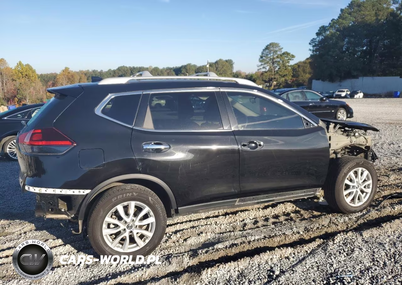 2019 Nissan Rogue S VIN:5N1AT2MT6KC822701 - 3