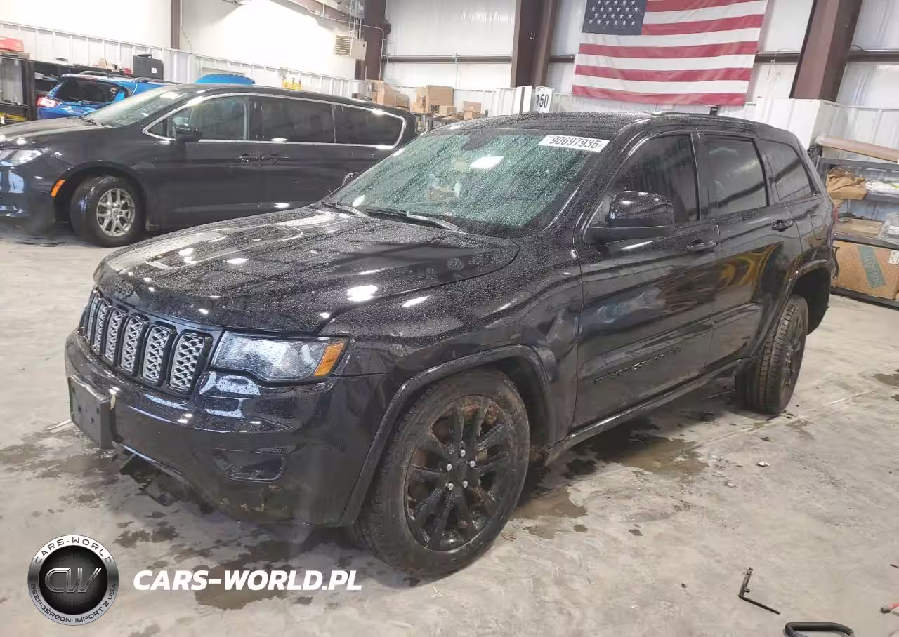 2022 Jeep Grand Cherokee Laredo E