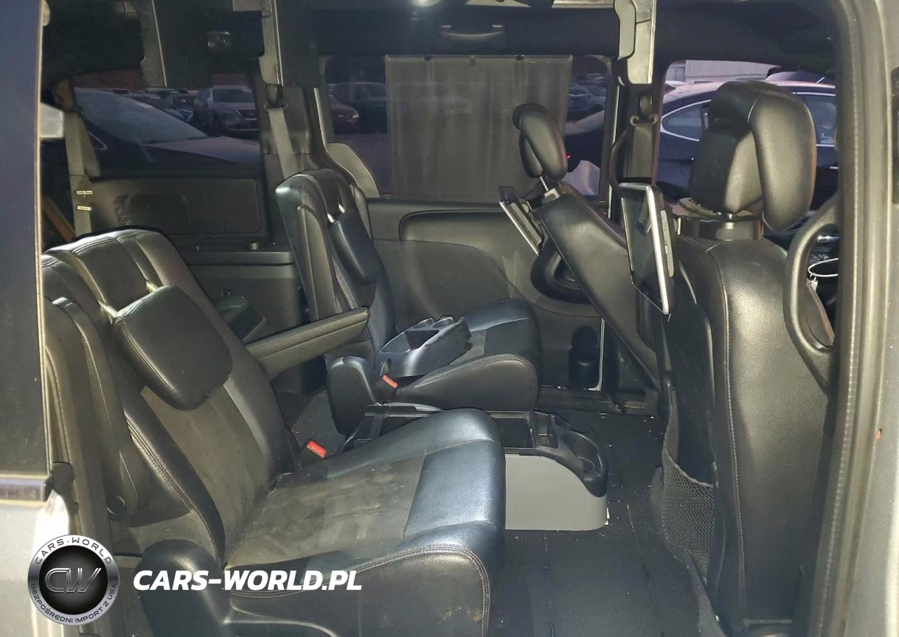 2019 Dodge Grand Caravan Sxt VIN:2C4RDGCG2KR808999 - 11