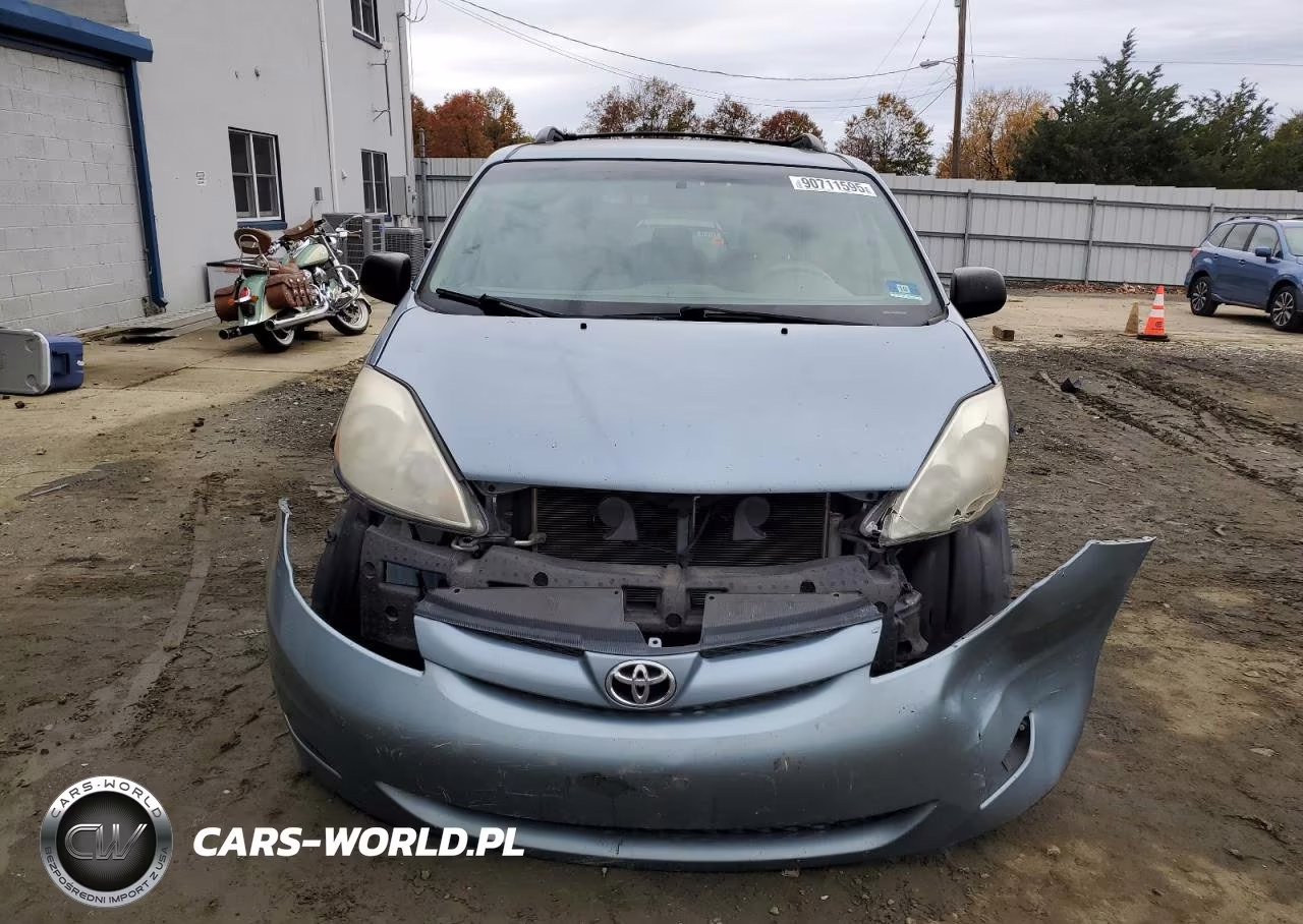 2010 Toyota Sienna Ce VIN:5TDKK4CC8AS322030 - 5