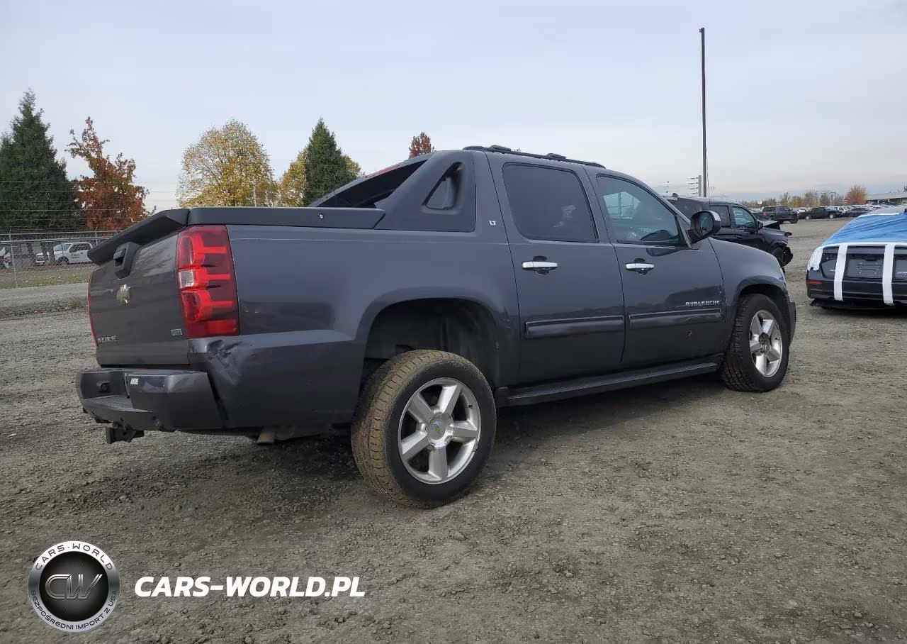 2011 Chevrolet Avalanche Lt VIN:3GNMCFE0XBG113027 - 3