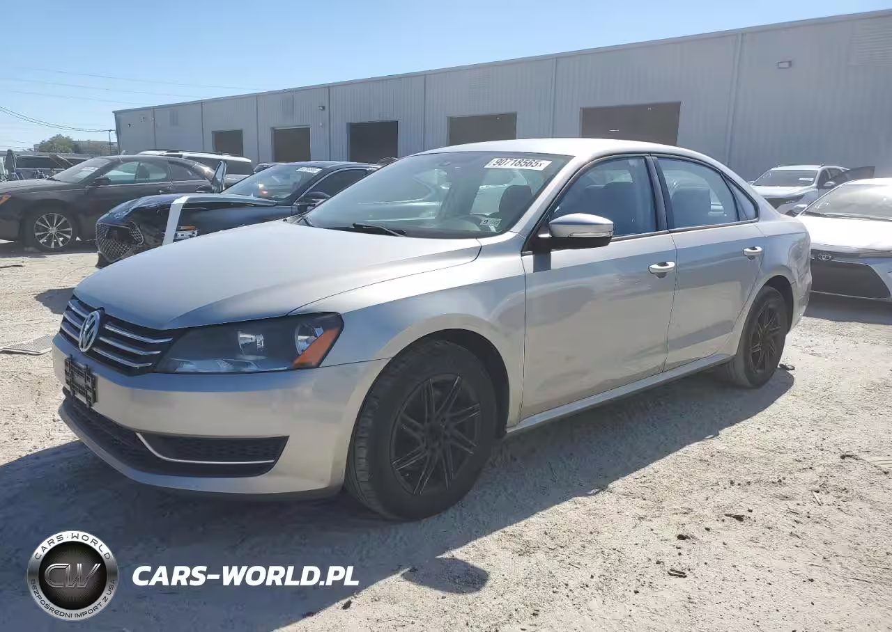 2014 Volkswagen Passat S