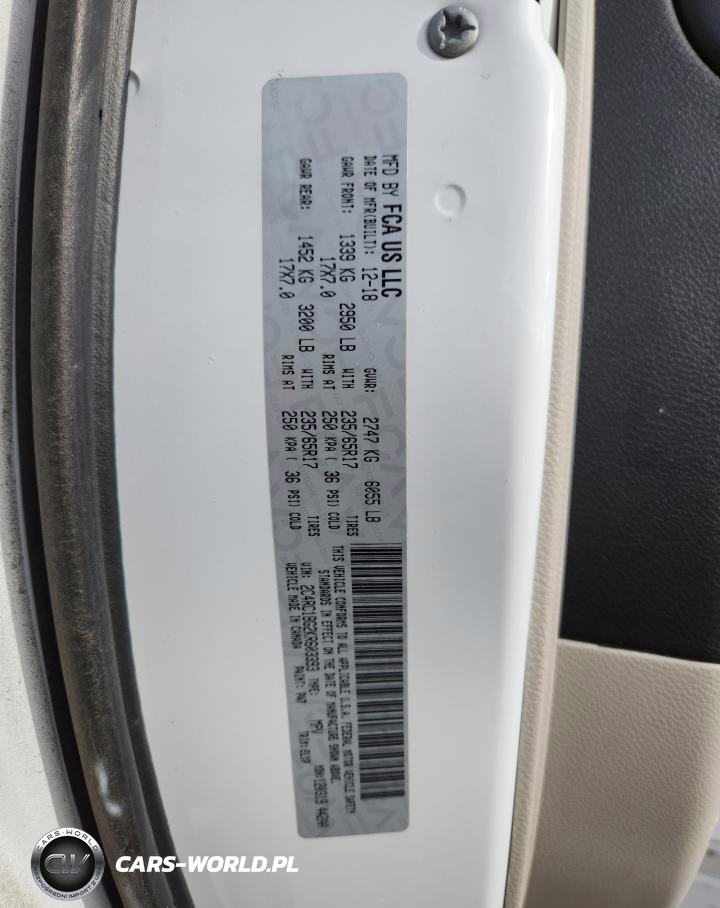 2019 Chrysler Pacifica Touring L VIN:2C4RC1BG2KR603393 - 13