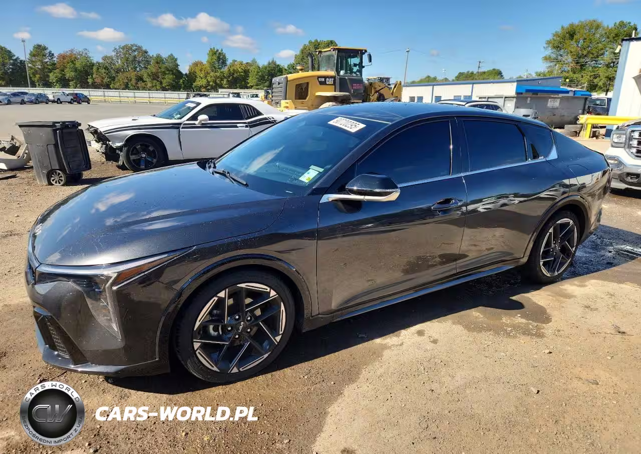 2025 Kia K4 Gt Line – zdjęcie 1 z 12