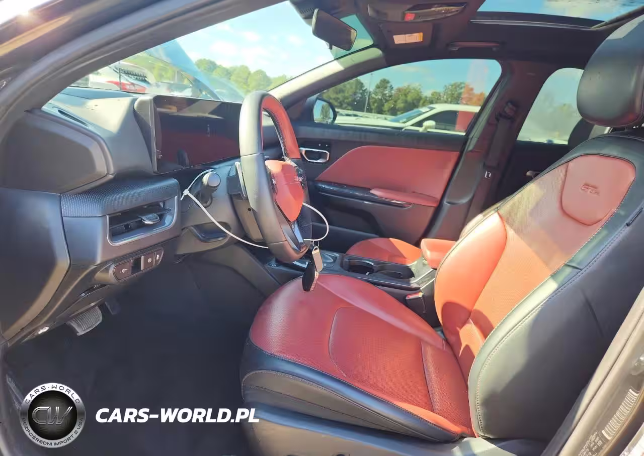 2025 Kia K4 Gt Line VIN:3KPFW4DE6SE048182 - 7