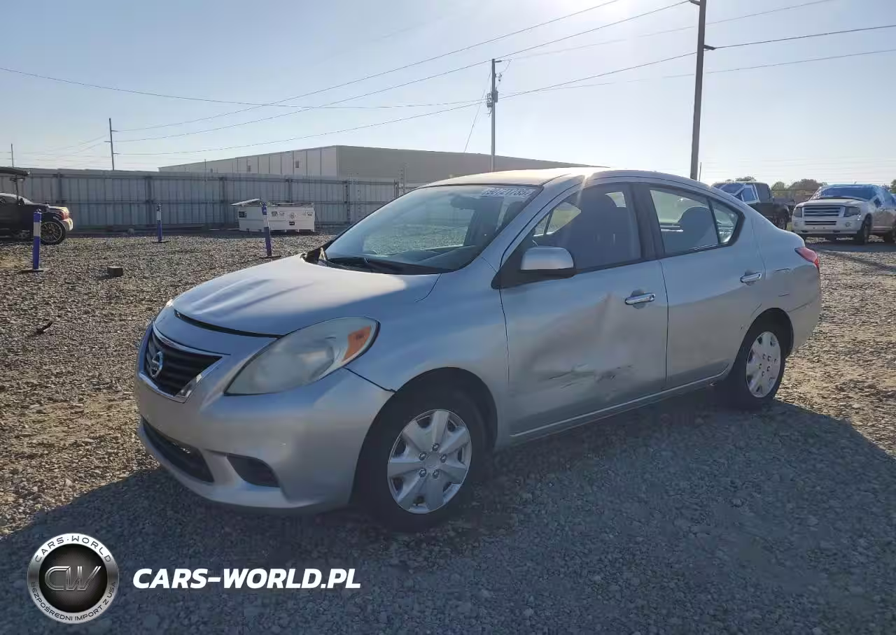 2012 Nissan Versa S