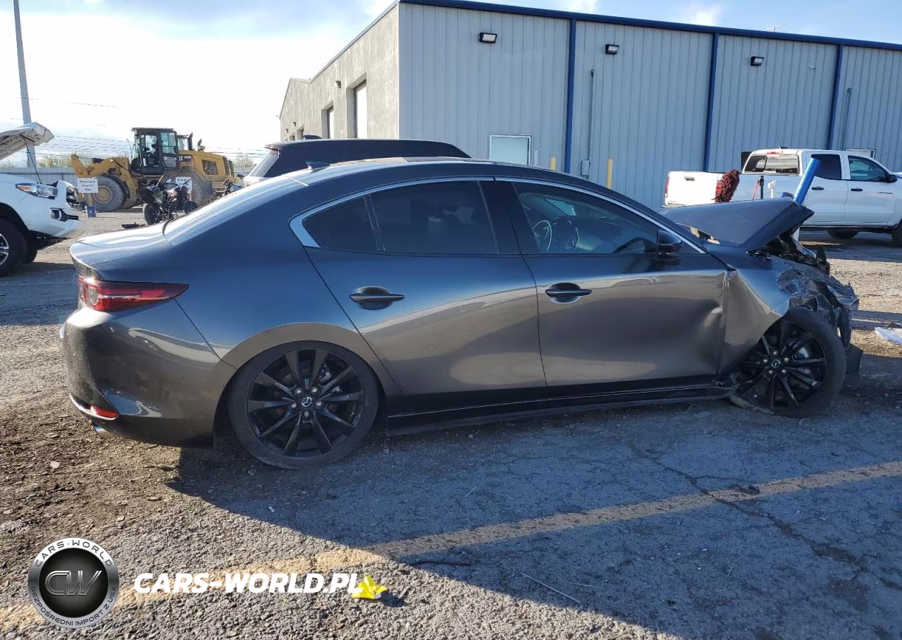 2021 Mazda 3 VIN:JM1BPBAY4M1318630 - 3