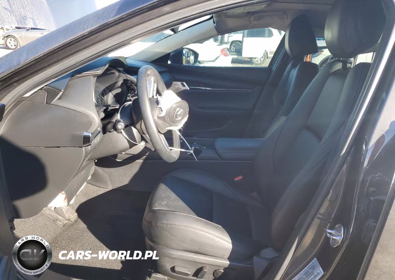 2021 Mazda 3 VIN:JM1BPBAY4M1318630 - 7