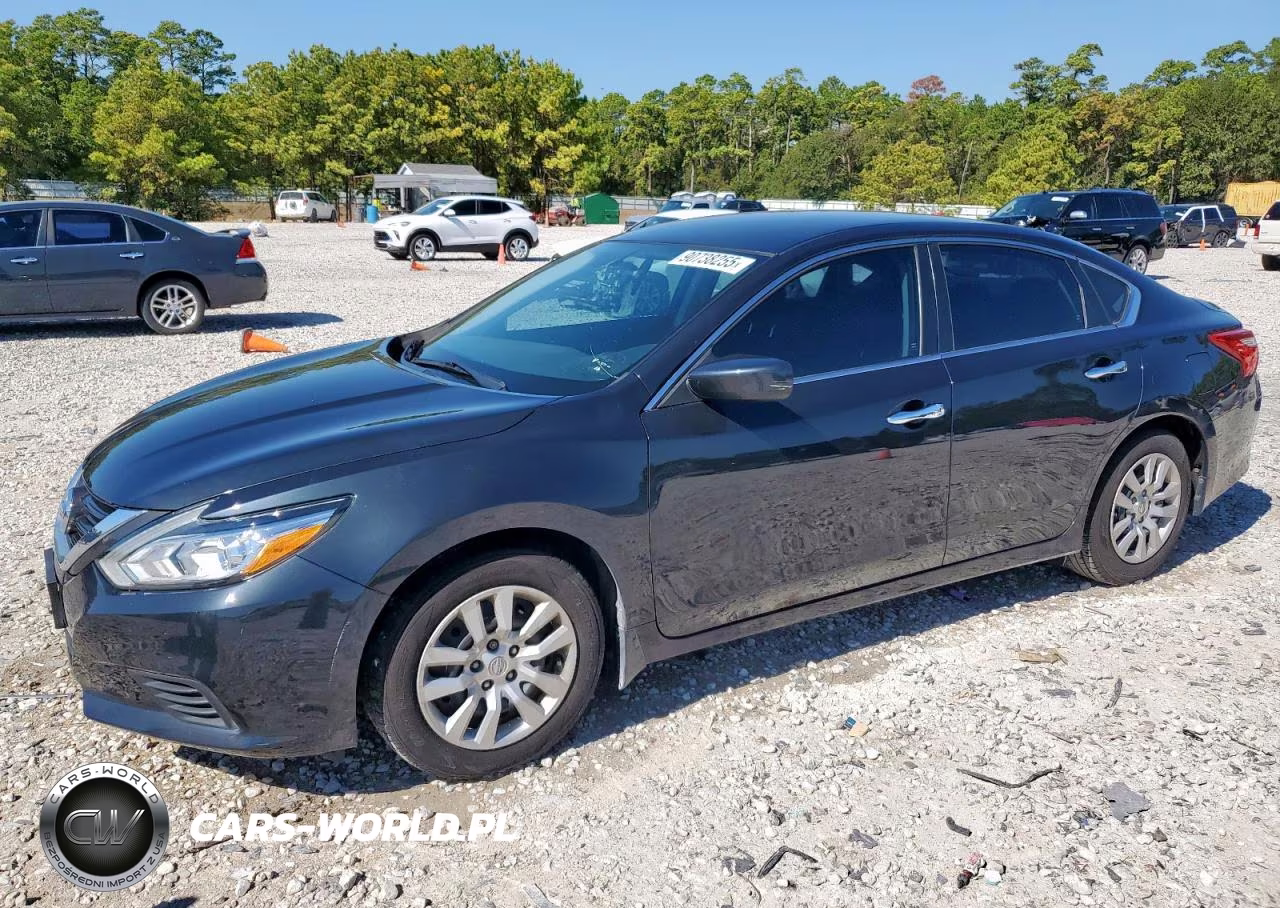 2016 Niss Altima 2.5