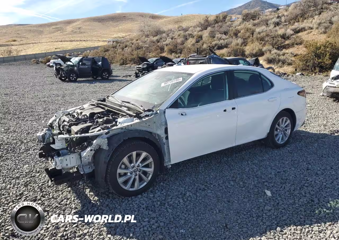 2023 Toyota Camry Le