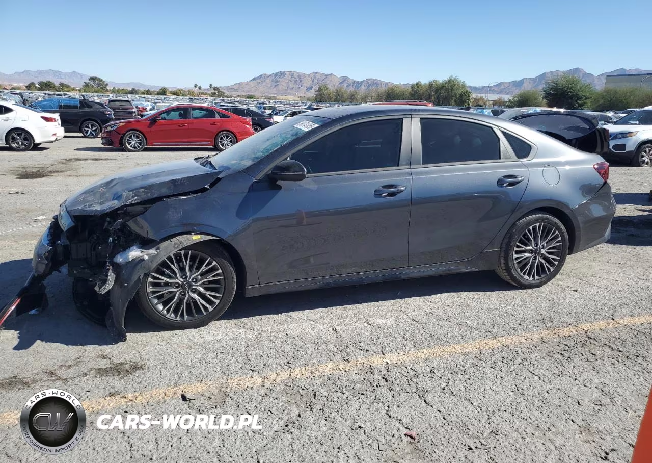 2024 Kia Forte Gt Line – zdjęcie 1 z 12