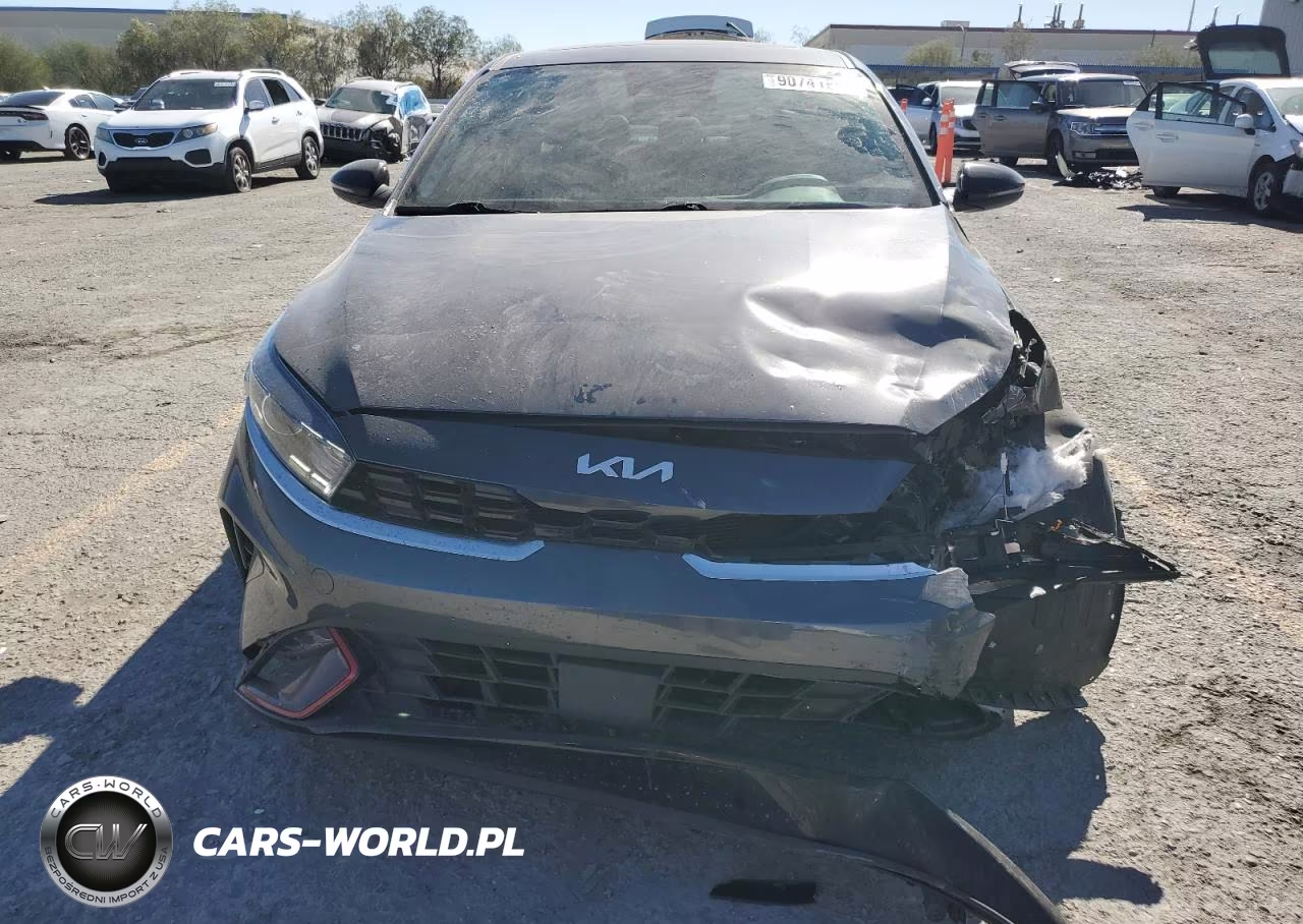2024 Kia Forte Gt Line VIN:3KPF54AD9RE759643 - 5
