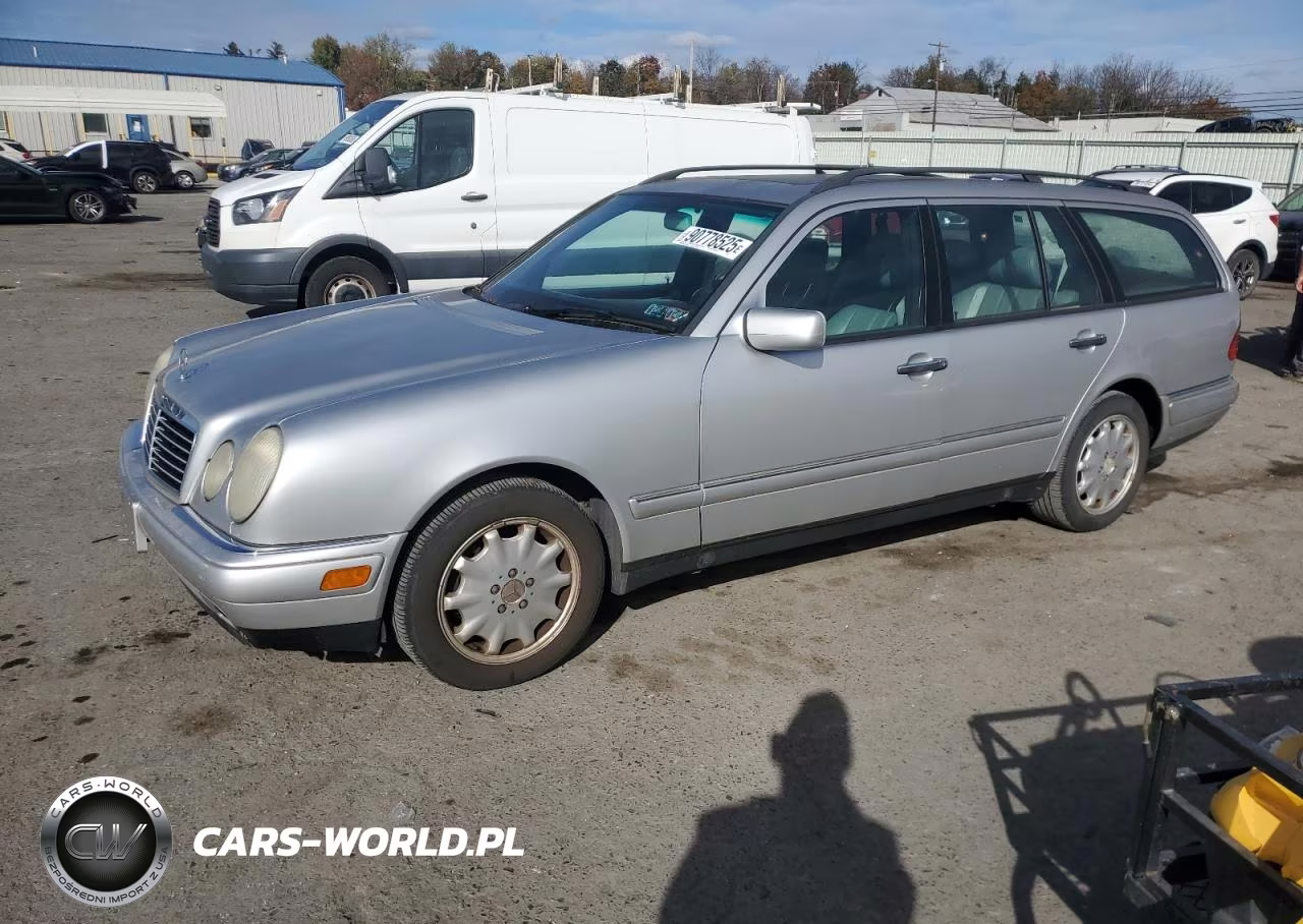 1998 Mercedes-Benz E-320