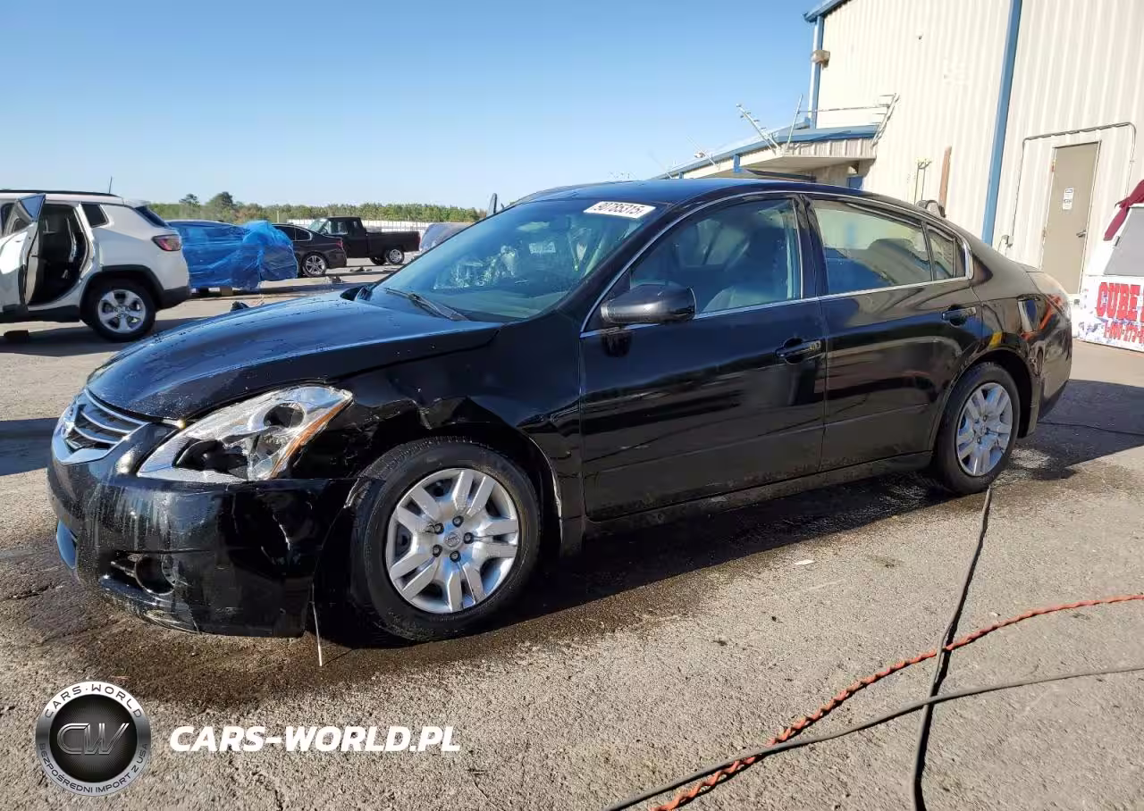 2012 Nissan Altima Base