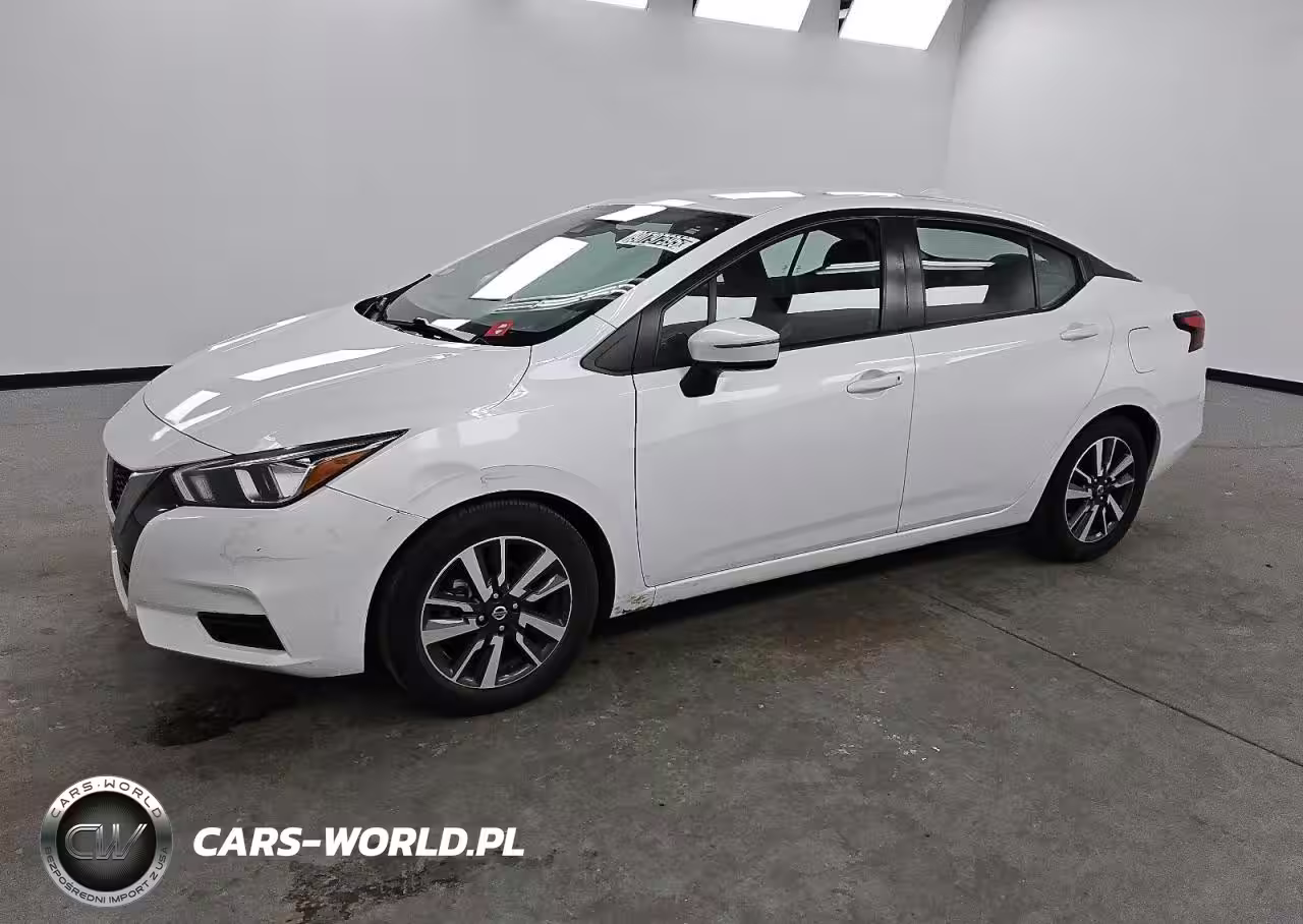 2021 Nissan Versa Sv