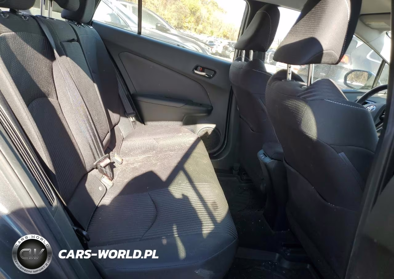 2020 Toyota Prius Prime Le VIN:JTDKARFP3L3153215 - 10