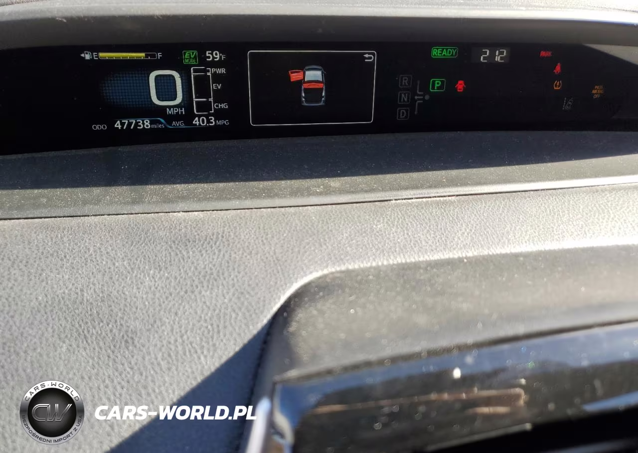 2020 Toyota Prius Prime Le VIN:JTDKARFP3L3153215 - 9