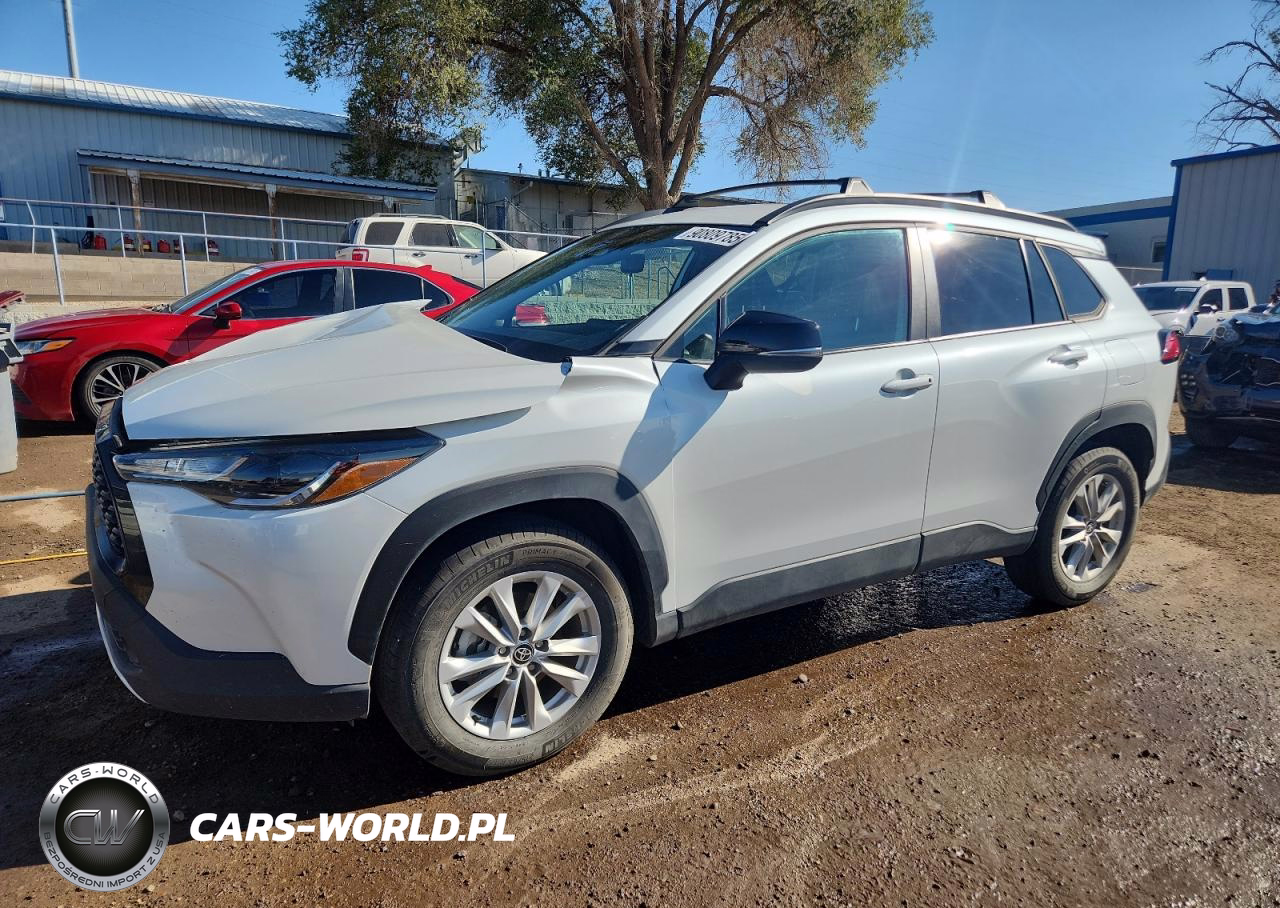 2025 Toyota Corolla Cross Le