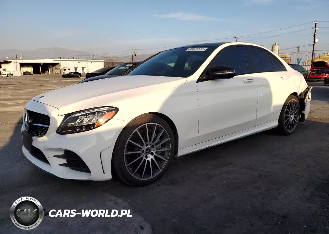 2020 Mercedes-Benz C 300