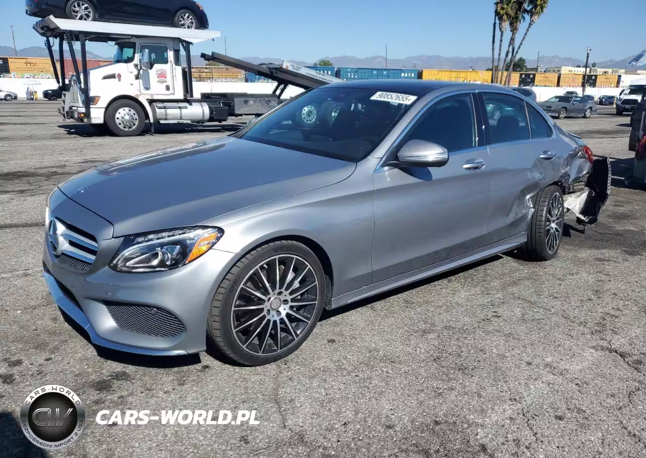 2015 Mercedes-Benz C 400 4Matic