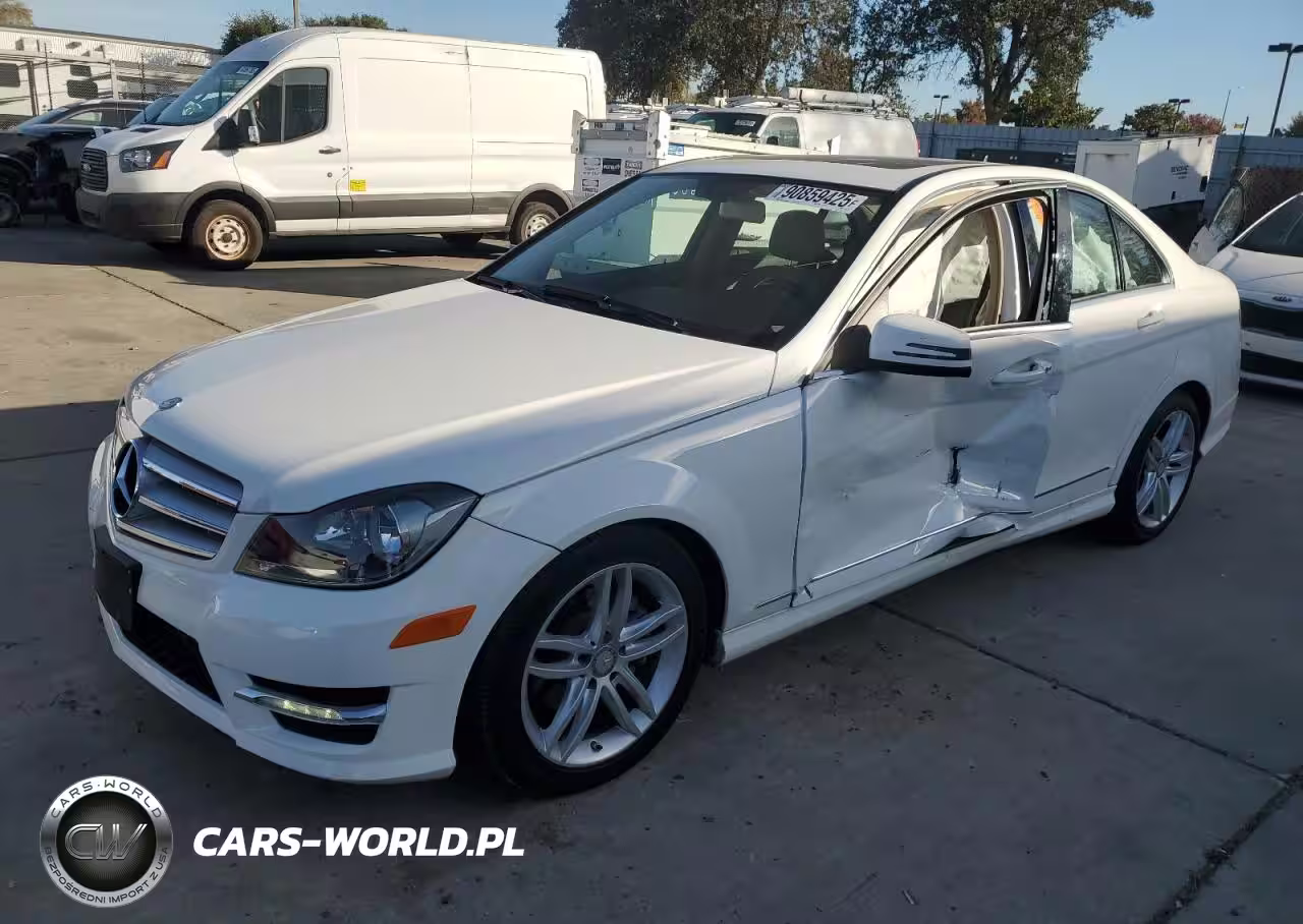 2013 Mercedes-Benz C 250