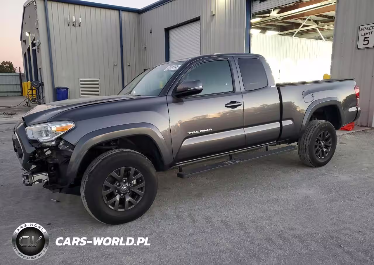 2022 Toyota Tacoma Access Cab