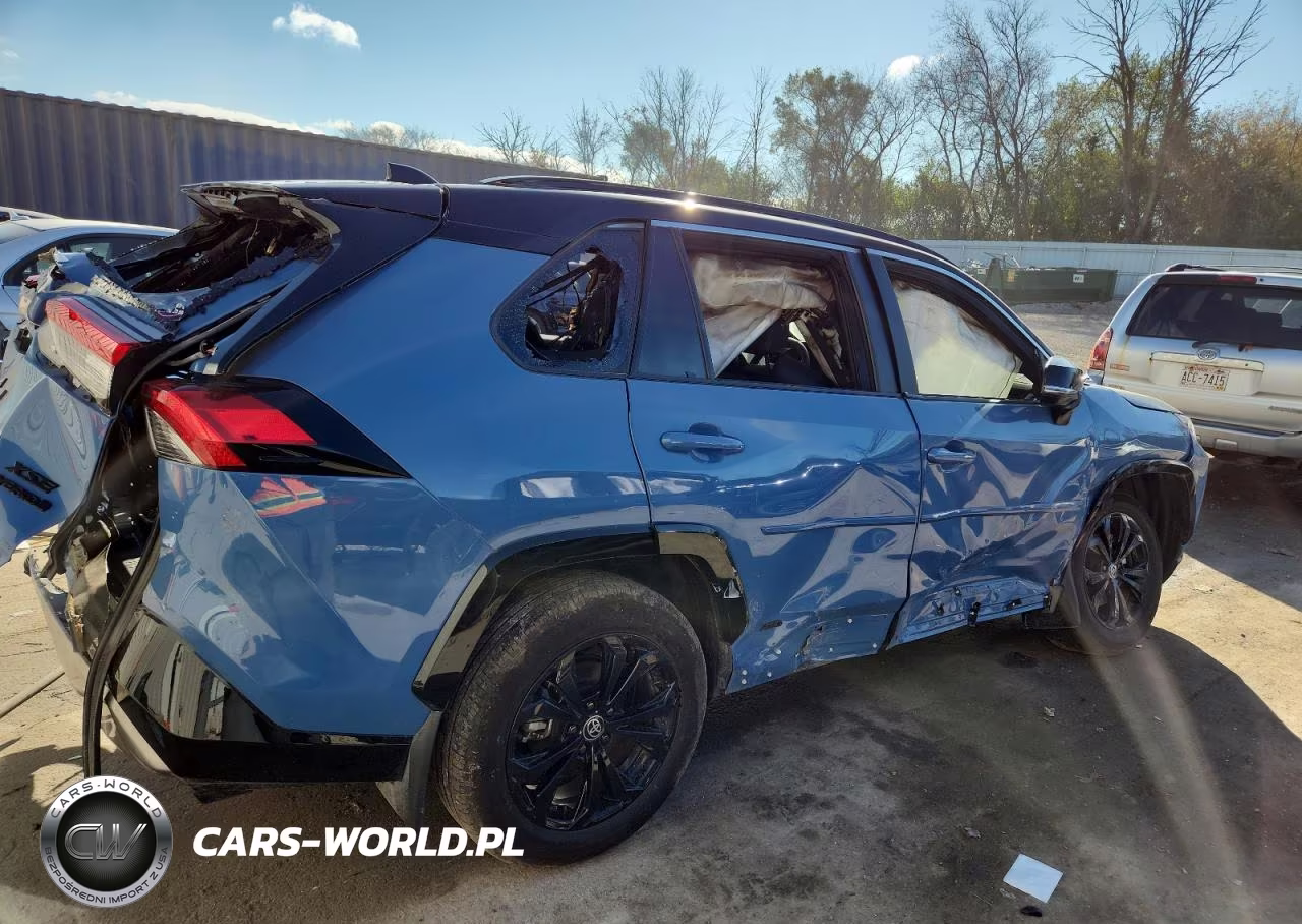 2024 Toyota Rav4 Xse VIN:2T3E6RFV6RW053354 - 3