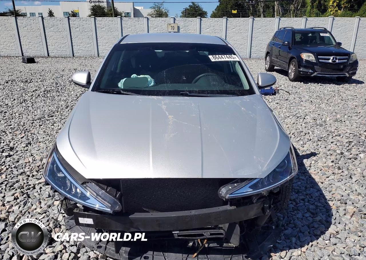 2019 Hyundai Elantra Se VIN:5NPD74LFXKH440558 - 5