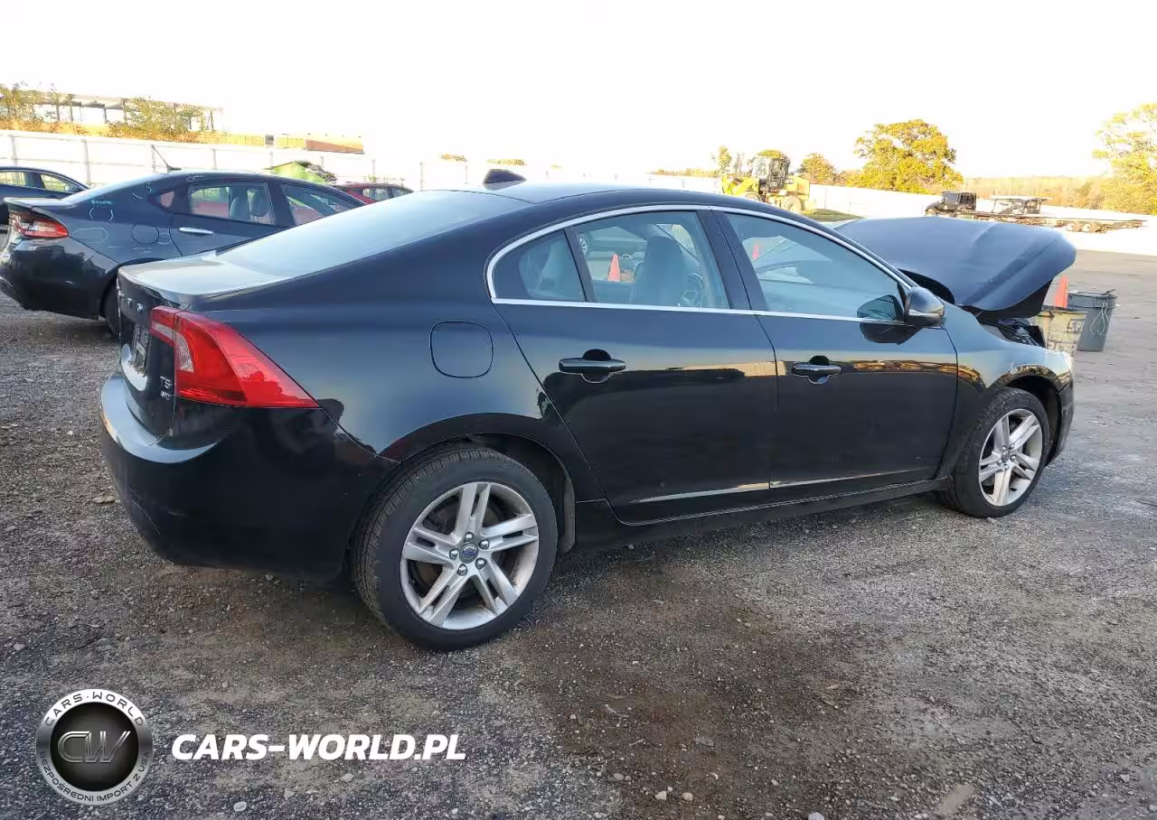 2015 Volvo S60 Premier VIN:YV1612TK6F1356594 - 3