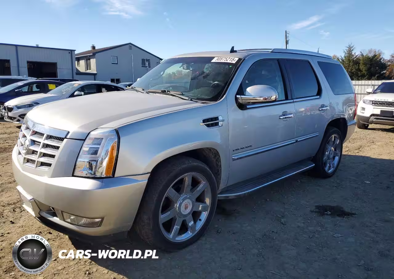 2011 Cadillac Escalade Luxury