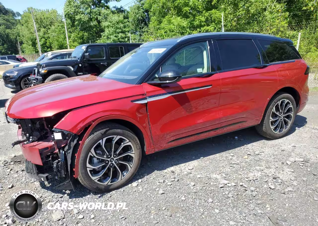 2025 Lincoln Nautilus Reserve