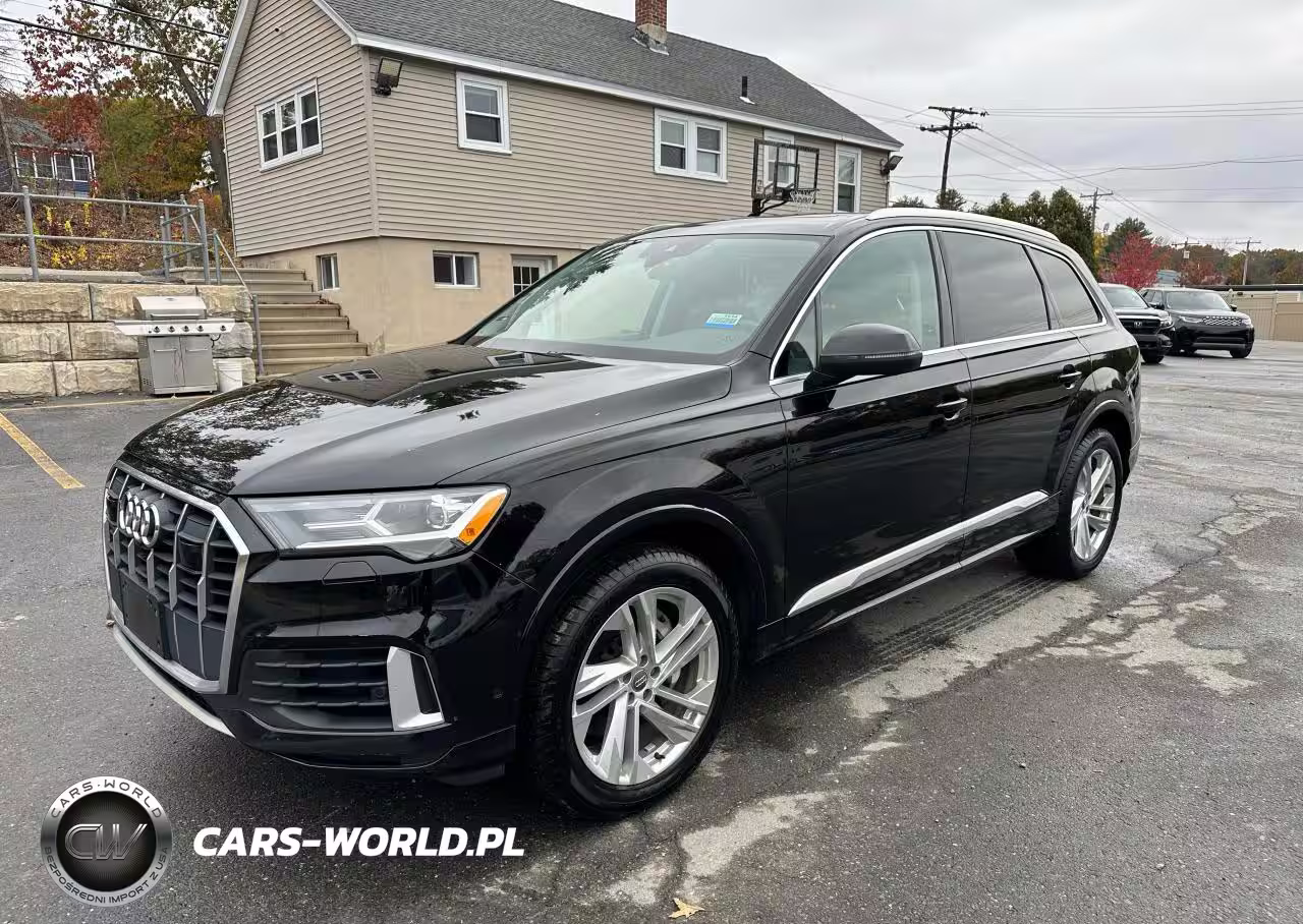 2020 Audi Q7 Premium Plus
