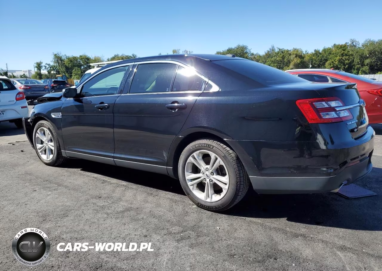 2017 Ford Taurus Se VIN:1FAHP2D87HG118209 - 2