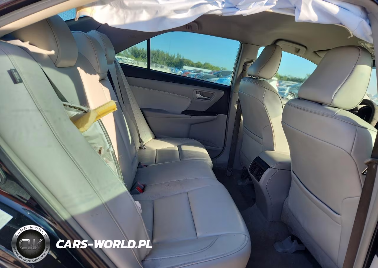 2015 Toyota Camry Le VIN:4T4BF1FK1FR469171 - 10