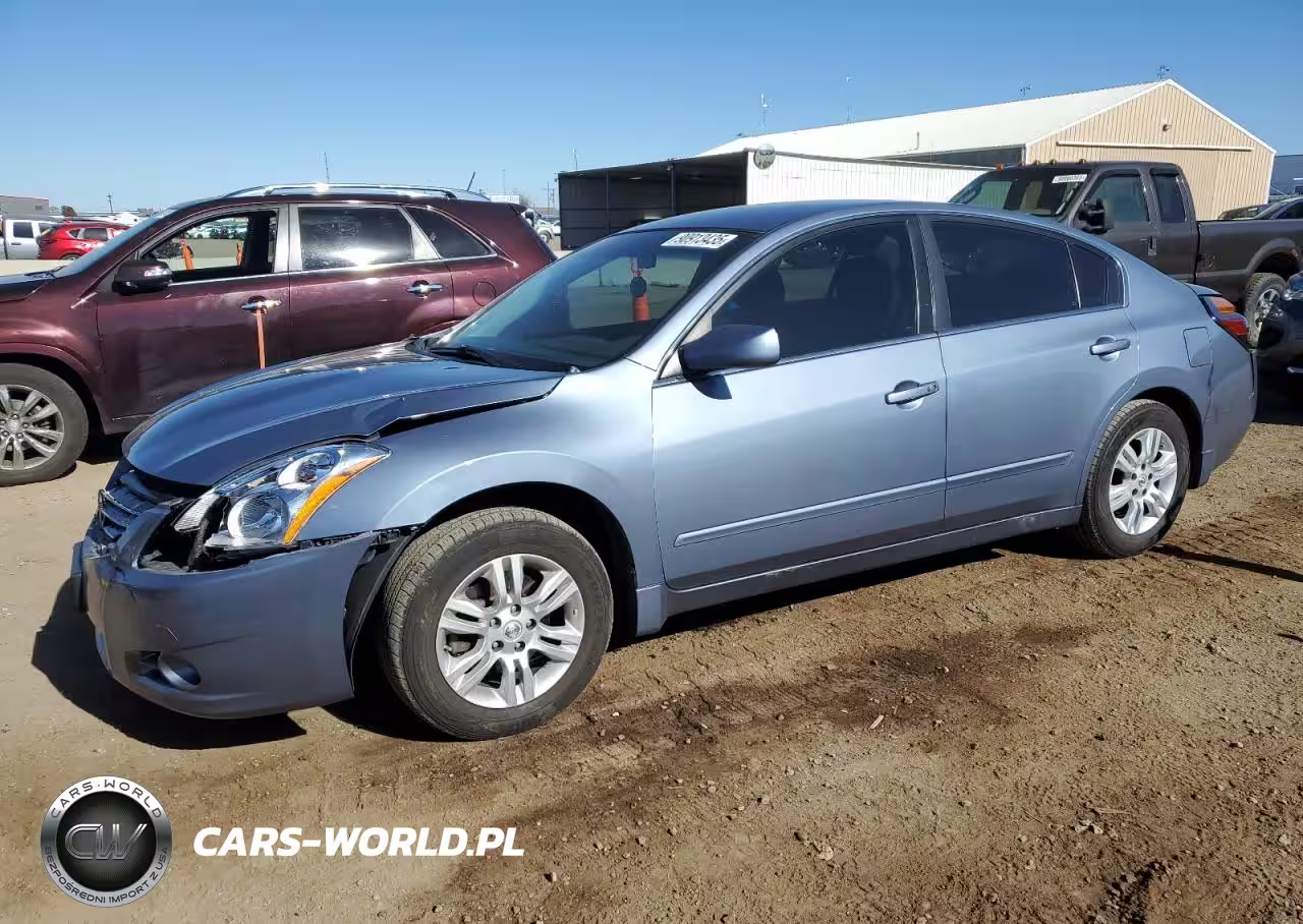 2012 Nissan Altima Base