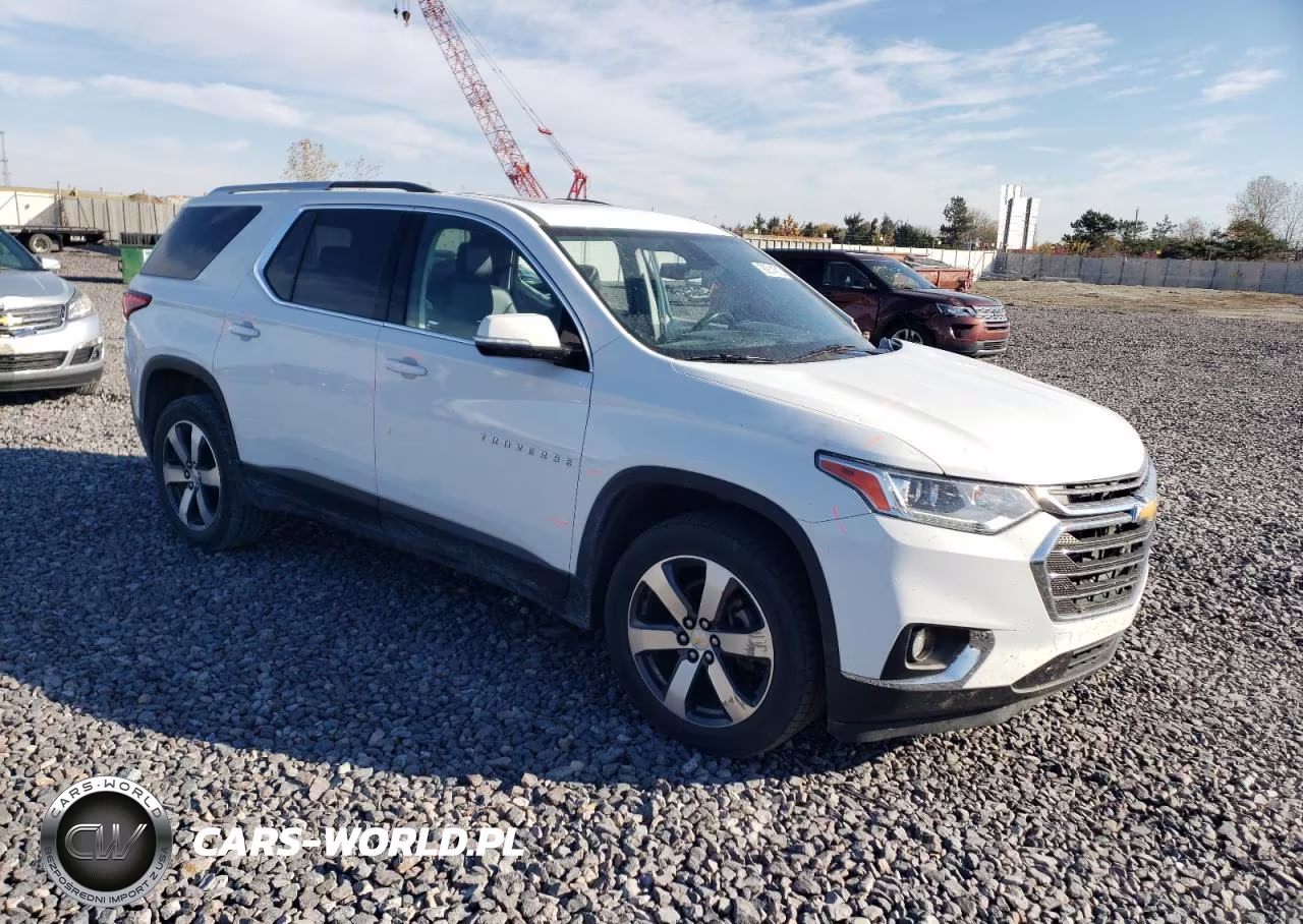 2018 Chevrolet Traverse Lt VIN:1GNERHKW2JJ197638 - 4