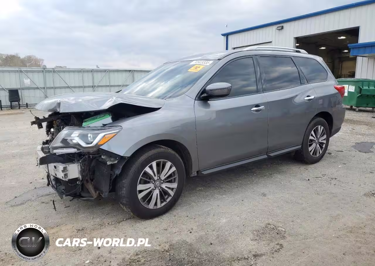 2020 Nissan Pathfinder S