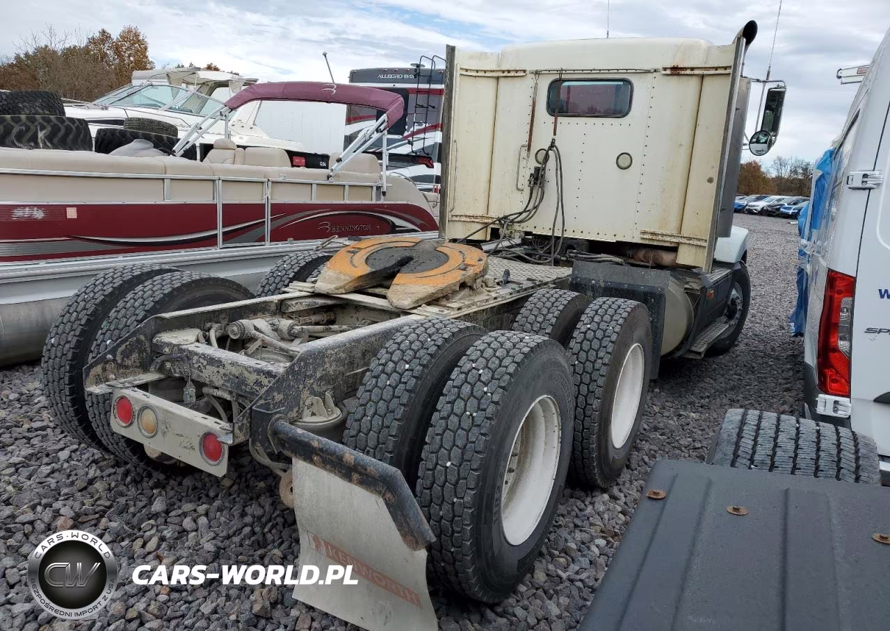 1994 Kenworth T400 Semi Truck VIN:1XKBD99XXRS632043 - 4